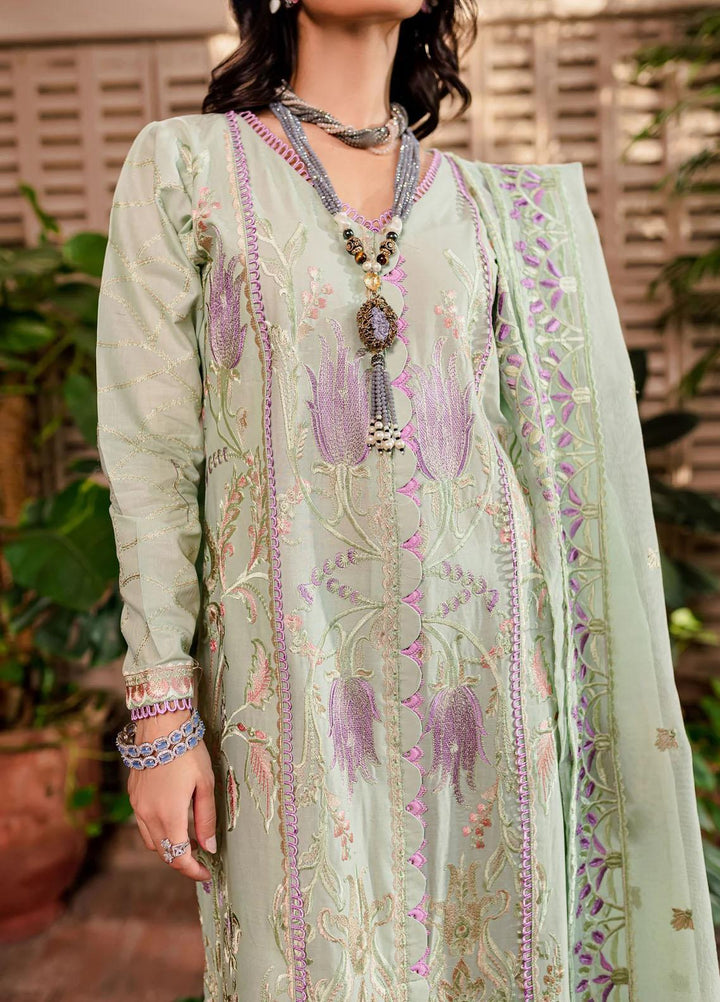 Naayas Pret Embroidered Lawn 3 Piece Suit NS23G Floral Vert