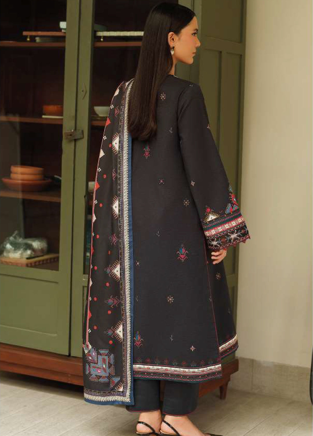 Bellini by Seran Unstitched Winter Khaddar Embroidered Suits 3 Piece SN25BW Cendara - Winter Collection