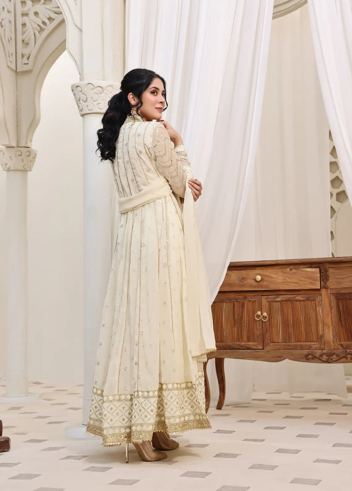 Abaan Zohan Pret Embroidered Chiffon 3 Piece Suit Nayaab Off White