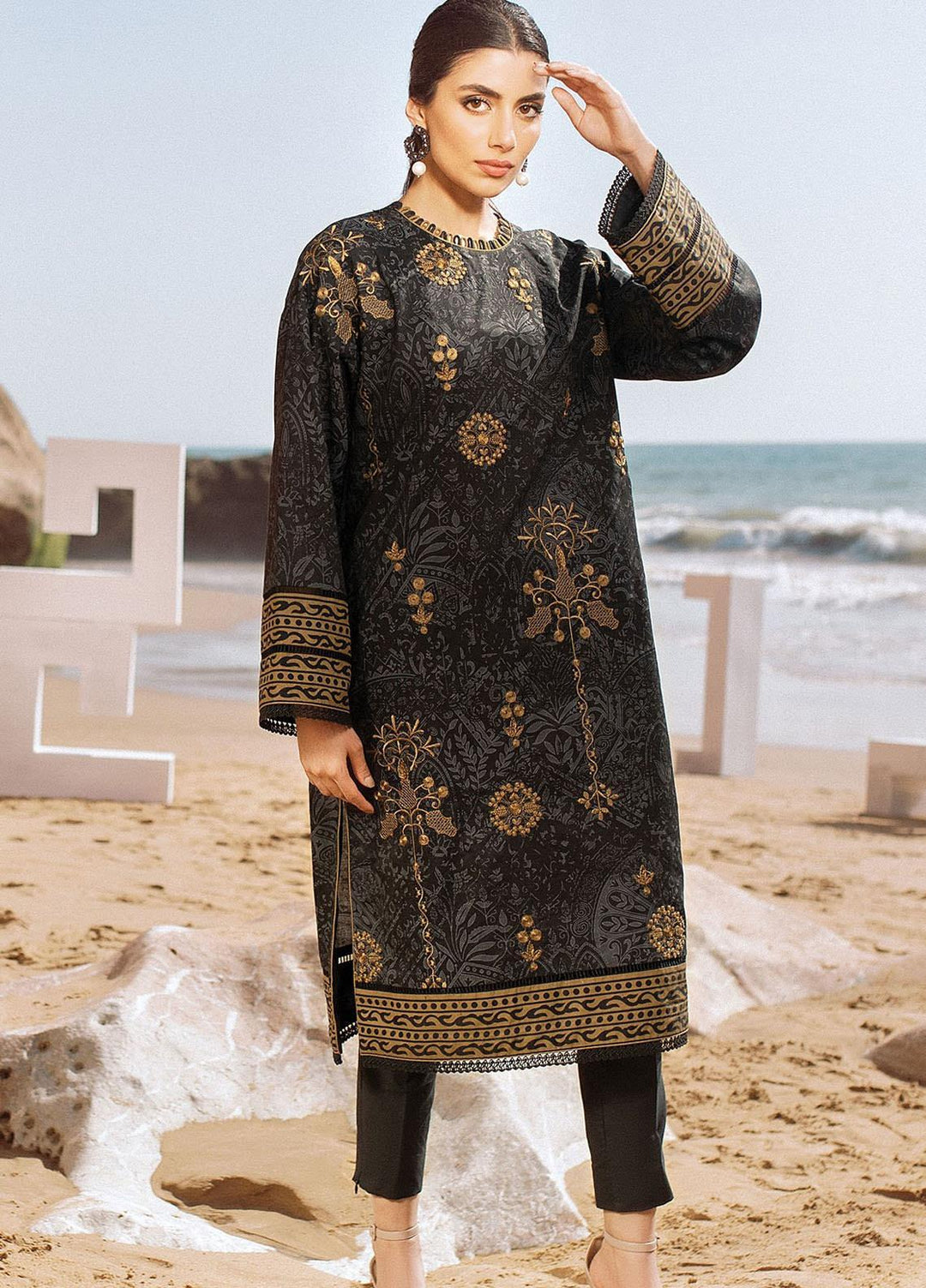 Al Karam Embroidered Lawn  Unstitched Kurties SS-25.1-21-2-Black - Spring/Summer Collection