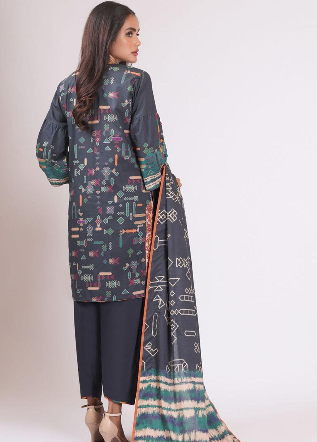 Al Karam Printed Lawn Suits Unstitched 3 Piece AK22S SS-37.1-22 Black - Summer Collection