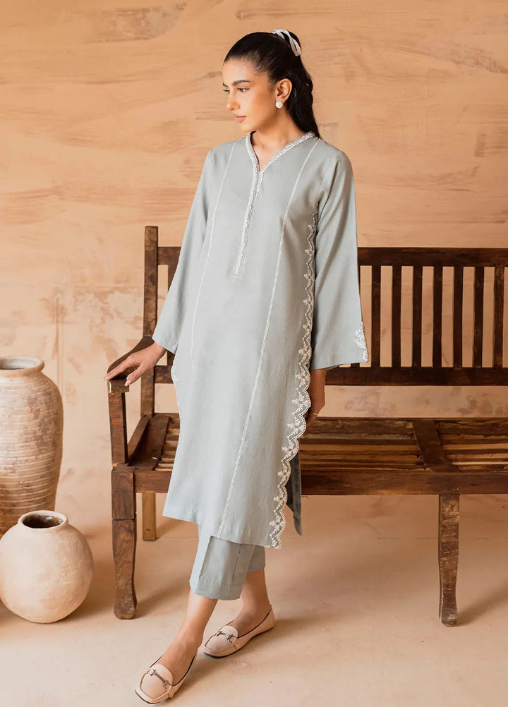 Alaia by Muraad Pret Embroidered Alpine Peach 2 Piece Suit Ayra