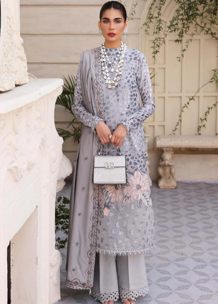 Amalachi By Sable Vogue Embroidered Velvet Suits Unstitched 3 Piece SV22A SWC-06-22 RAYNA - Winter Collection