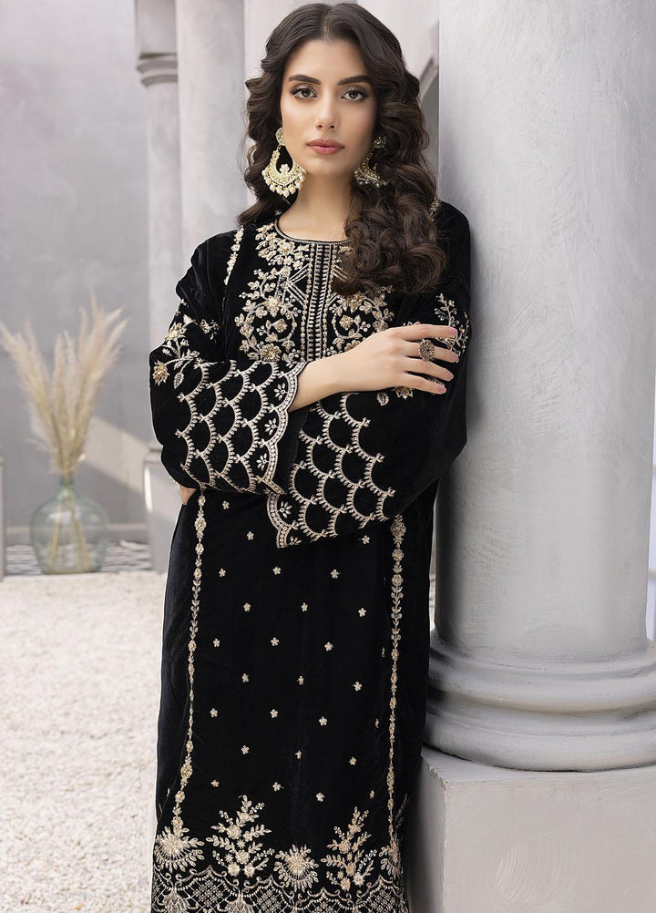 Azure Luxury Pret Embroidered Velvet 2 Piece Dress AZU22VL Moon Glow 327