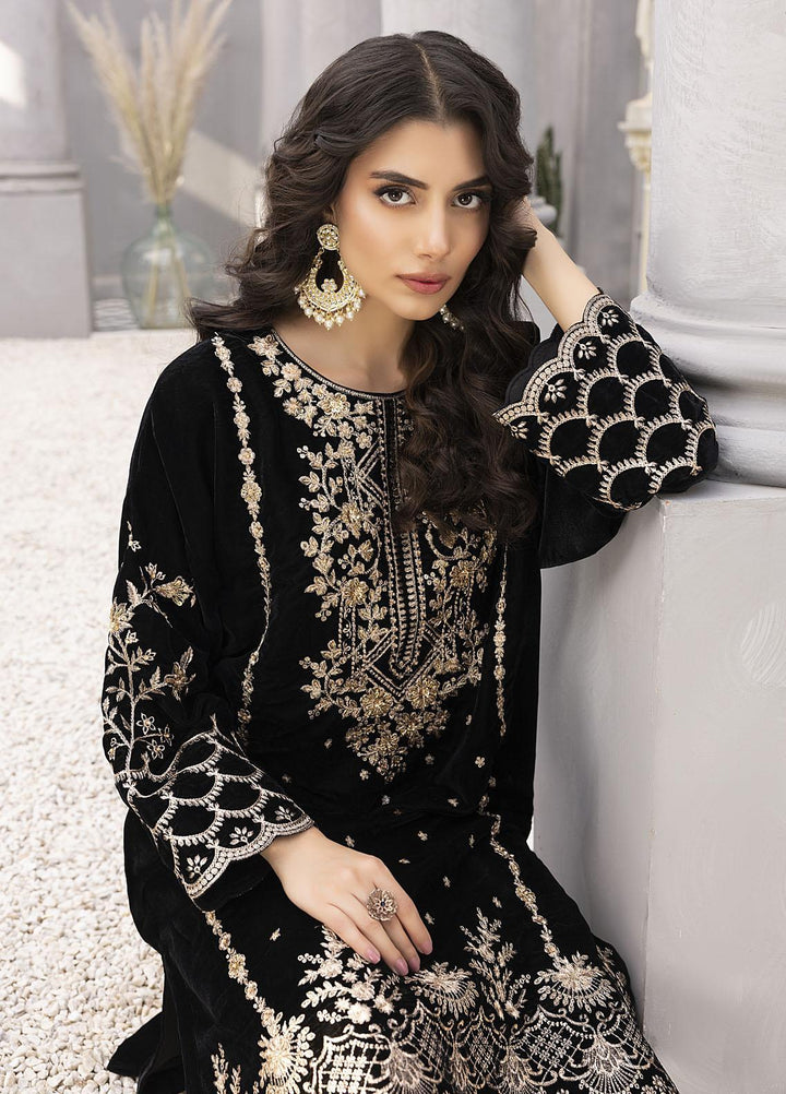 Azure Luxury Pret Embroidered Velvet 2 Piece Dress AZU22VL Moon Glow 327