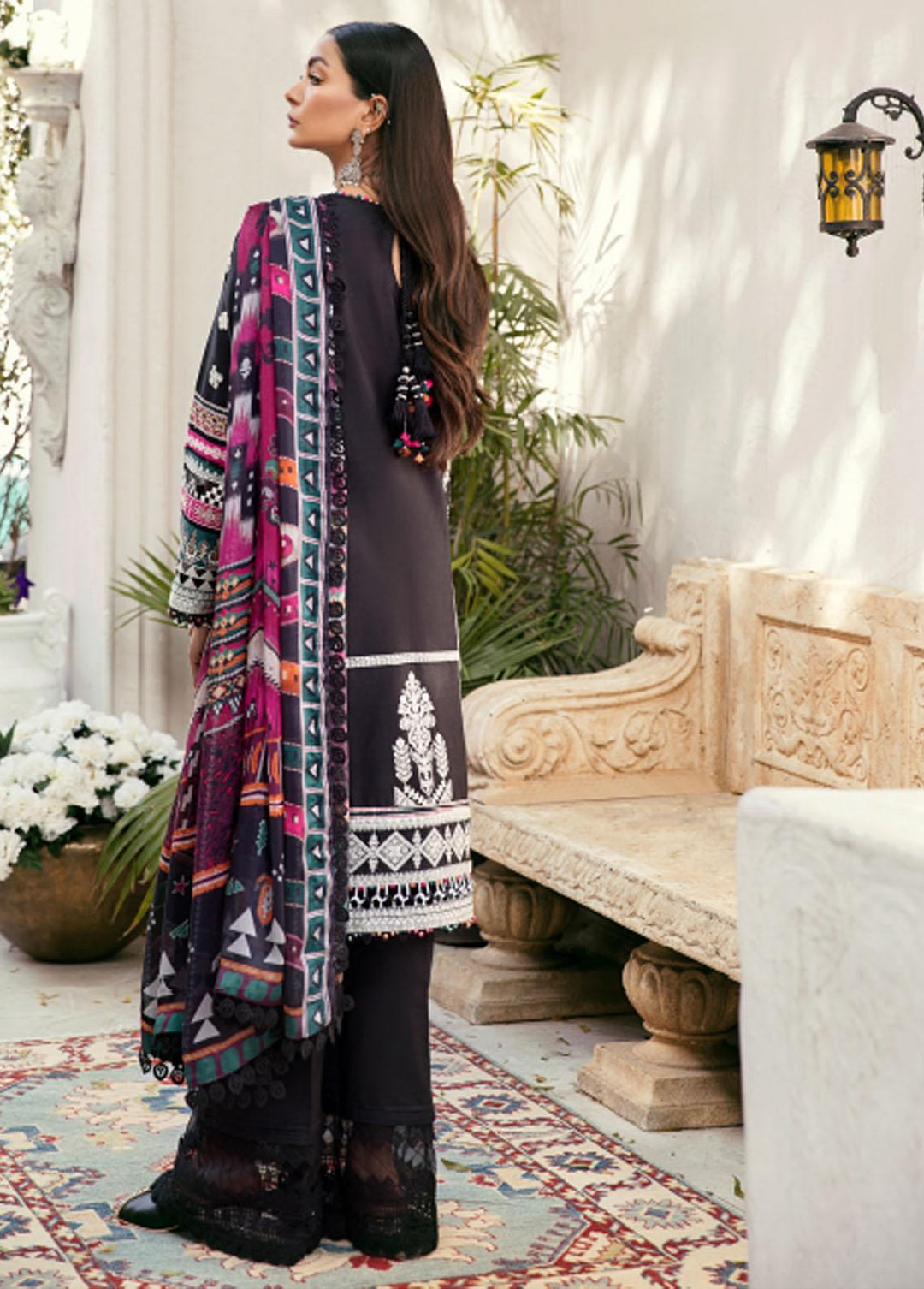 Baroque Embroidered Lawn Suit Unstitched 3 Piece BQ22E BQU-BL08-D08 - Eid Collection