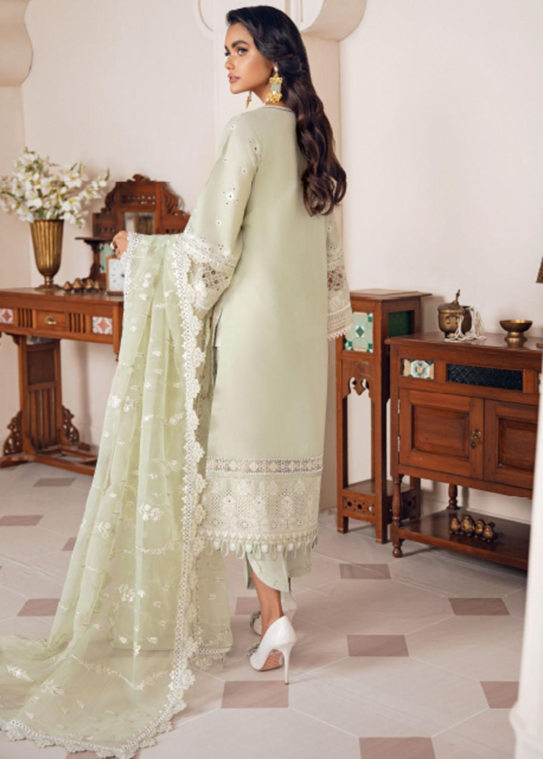 Baroque Embroidered Lawn Suits Unstitched 3 Piece BQ22-SL2 BQU-SL09-D03 - Summer Collection