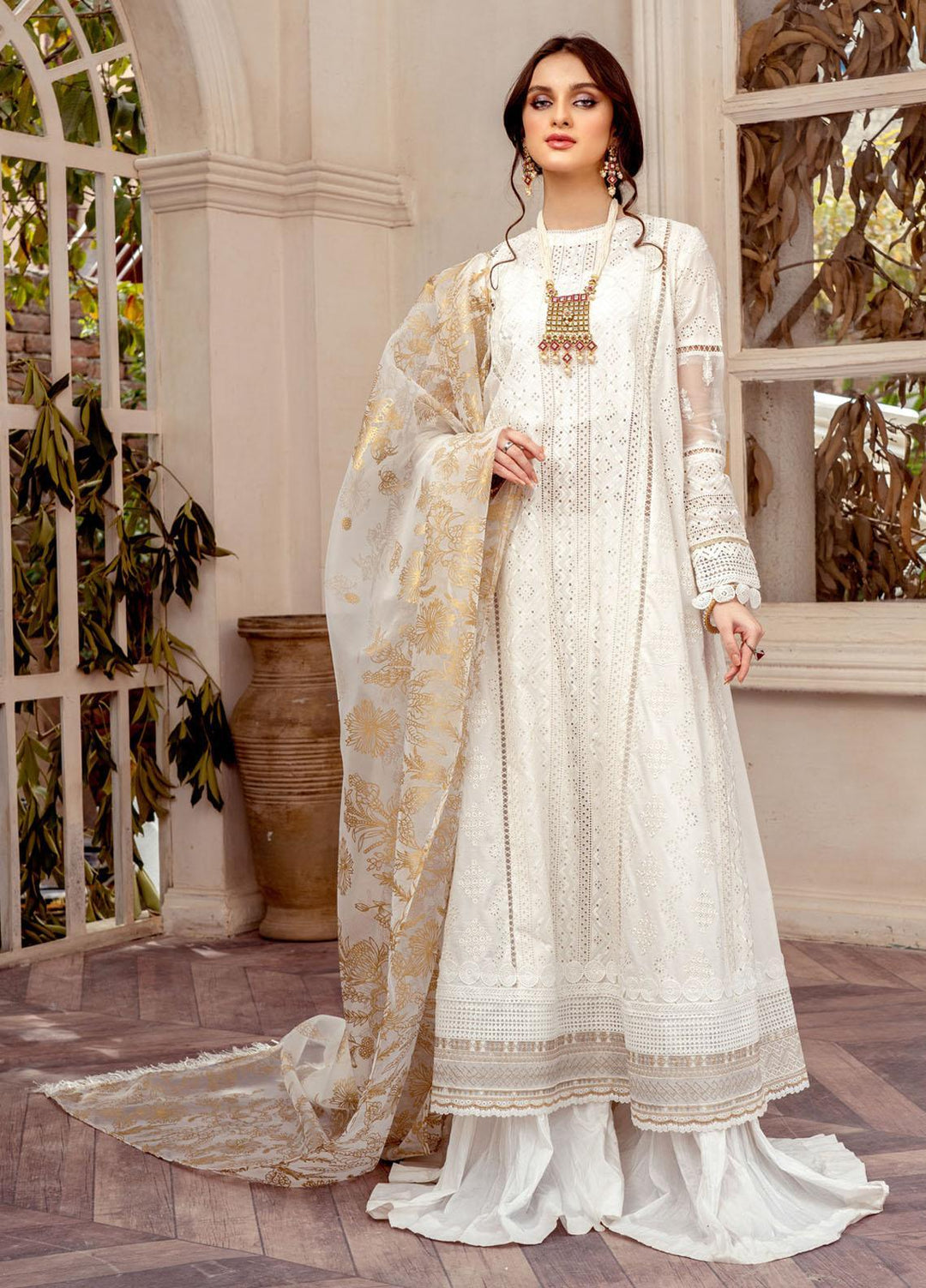 Maryum N Maria Pret Embroidered Lawn 3 Piece MNM22CC MLRD-41 Aerona