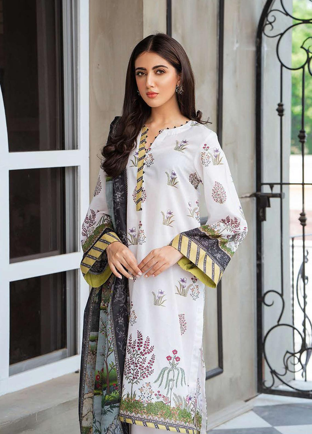 Cross Stitch Printed Lawn Suits Unstitched 3 Piece CS21SE D-12 SUMMER BLOSSOM - Summer Collection
