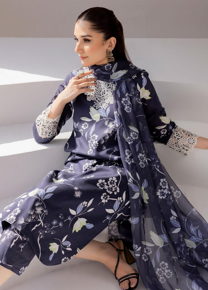 Esra Fashion Pret Embrodered Cambric 3 Piece Suit DT-23-09