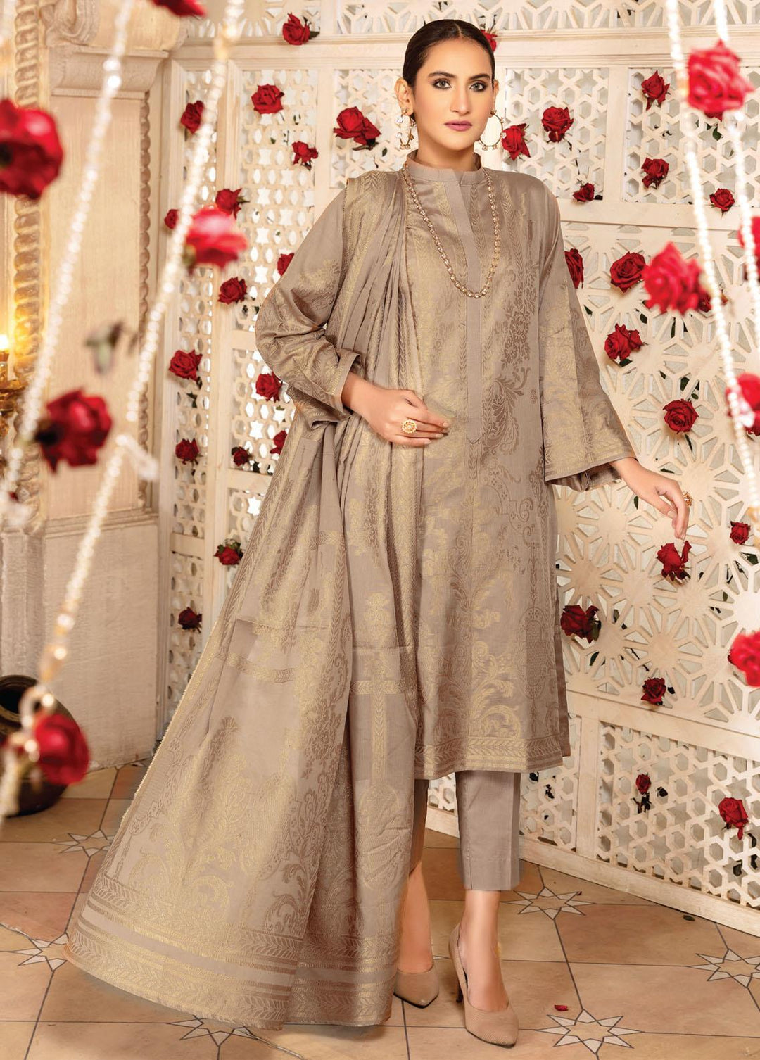 Dastan By Aalaya Banarsi Lawn Suits Unstitched 3 Piece ALY22D 06 - Summer Collection