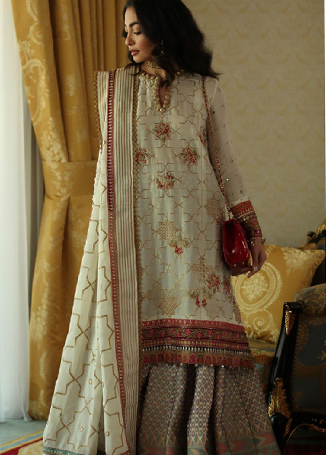 Elan Embroidered Lawn Suit Unstitched 3 Piece EL22S EL22-15B NADINE - Summer Collection