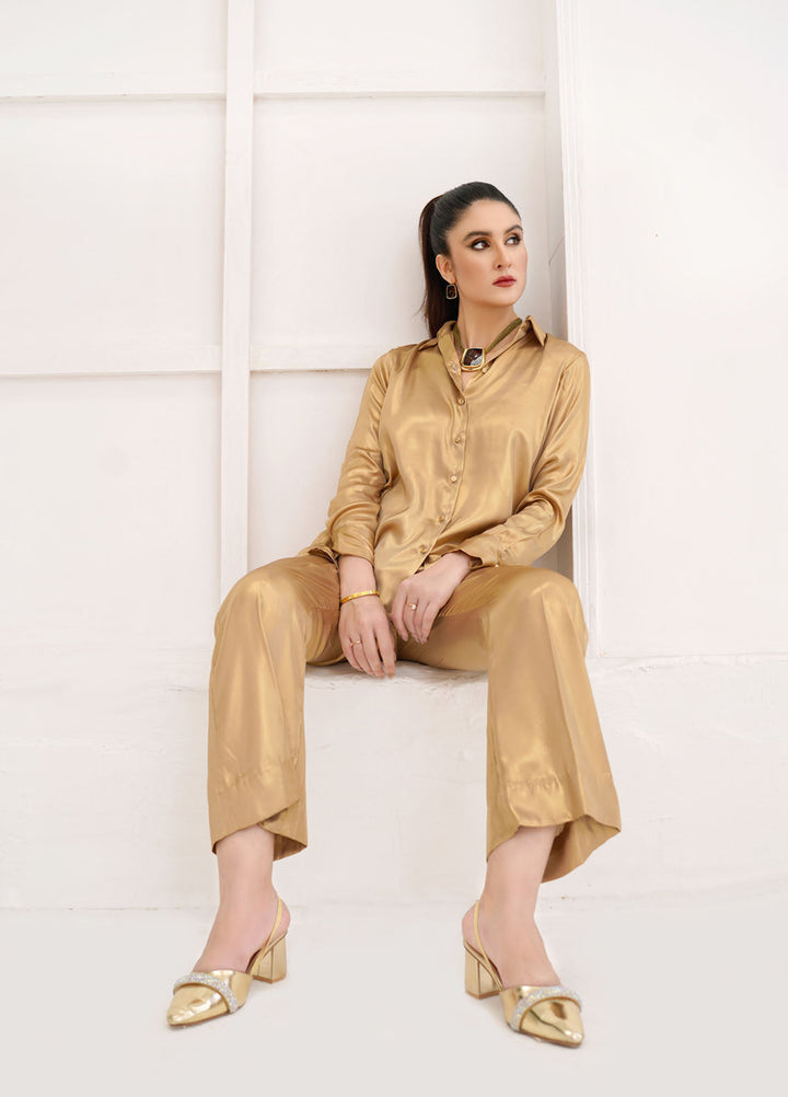 Farah Agha Pret Handwoven Solid Synthetic Fabric 2 Piece Suit Verve