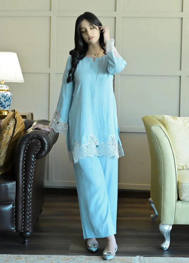 Fascino Pret Embroidered Silk 2 Piece Suit Capri