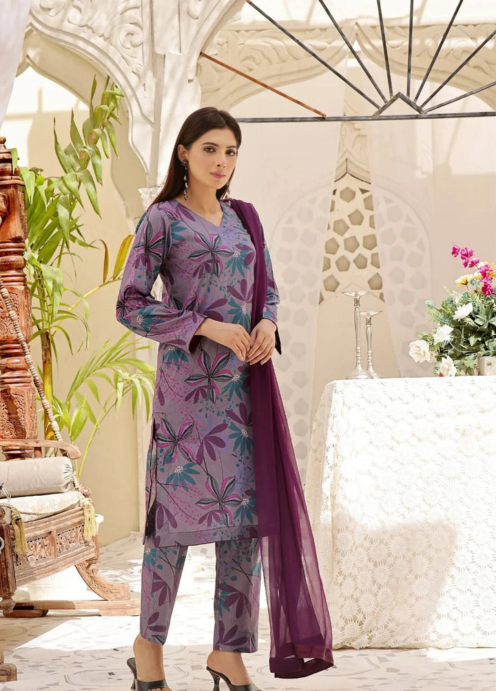 Feathers Pret Printed Lawn 3 Piece Suit Tulip