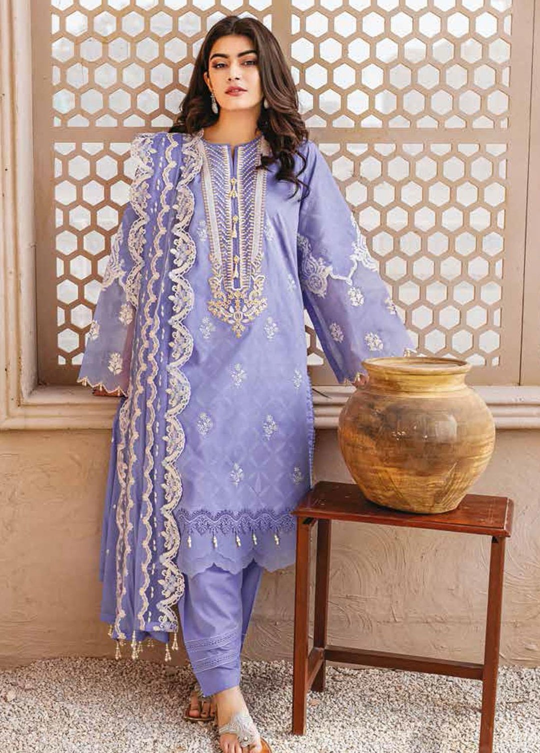Gul Ahmed Embroidered Lawn Suits Unstitched 3 Piece GA22SB DN-22034 - Summer Collection