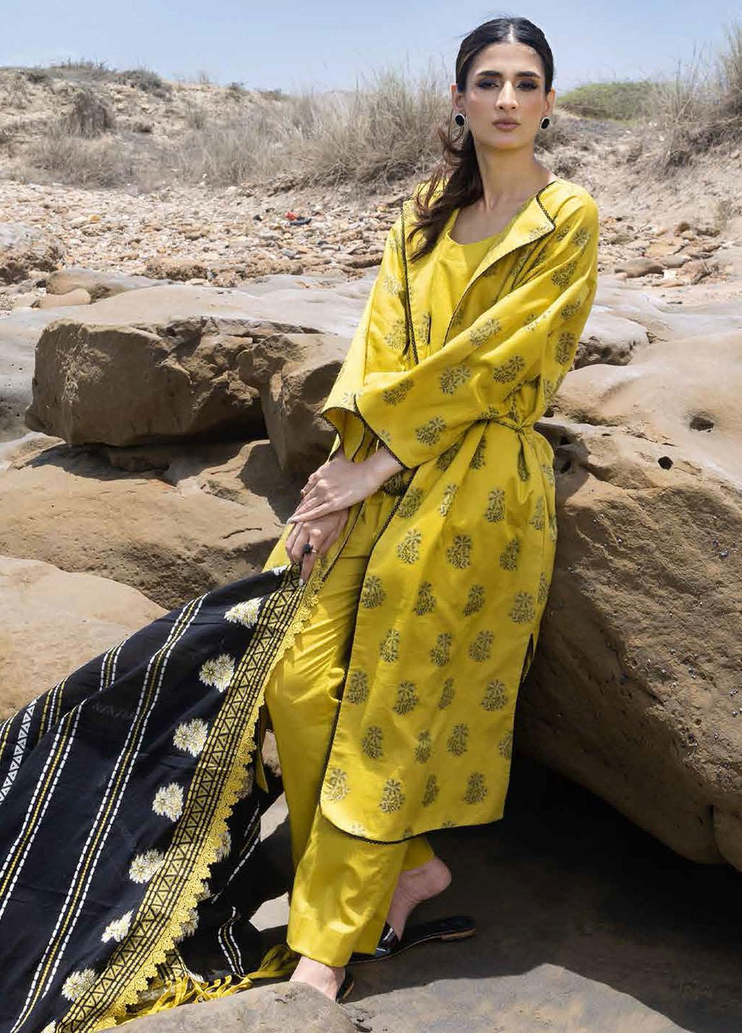 Gul Ahmed Fancy Jacquard Suits Unstitched 3 Piece GA23PF MJ-32045 - Summer Collection