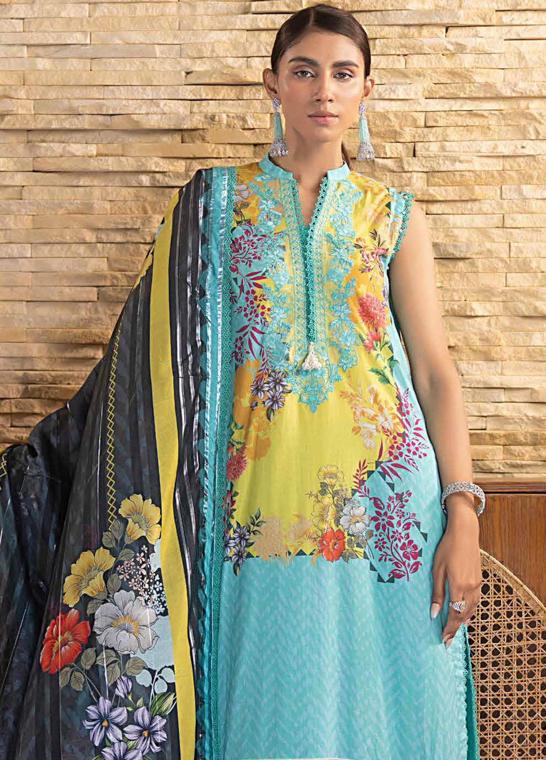 Gul Ahmed Fancy Cambric Suits Unstitched 3 Piece GA23PF ST-32016 - Summer Collection