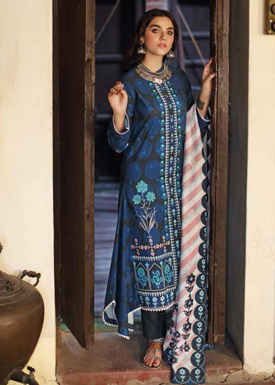 Pure Joy of Winter By Gul Ahmed Printed Khaddar Suits Unstitched 3 Piece GA22PJ PVS-12002 B - Winter Collection