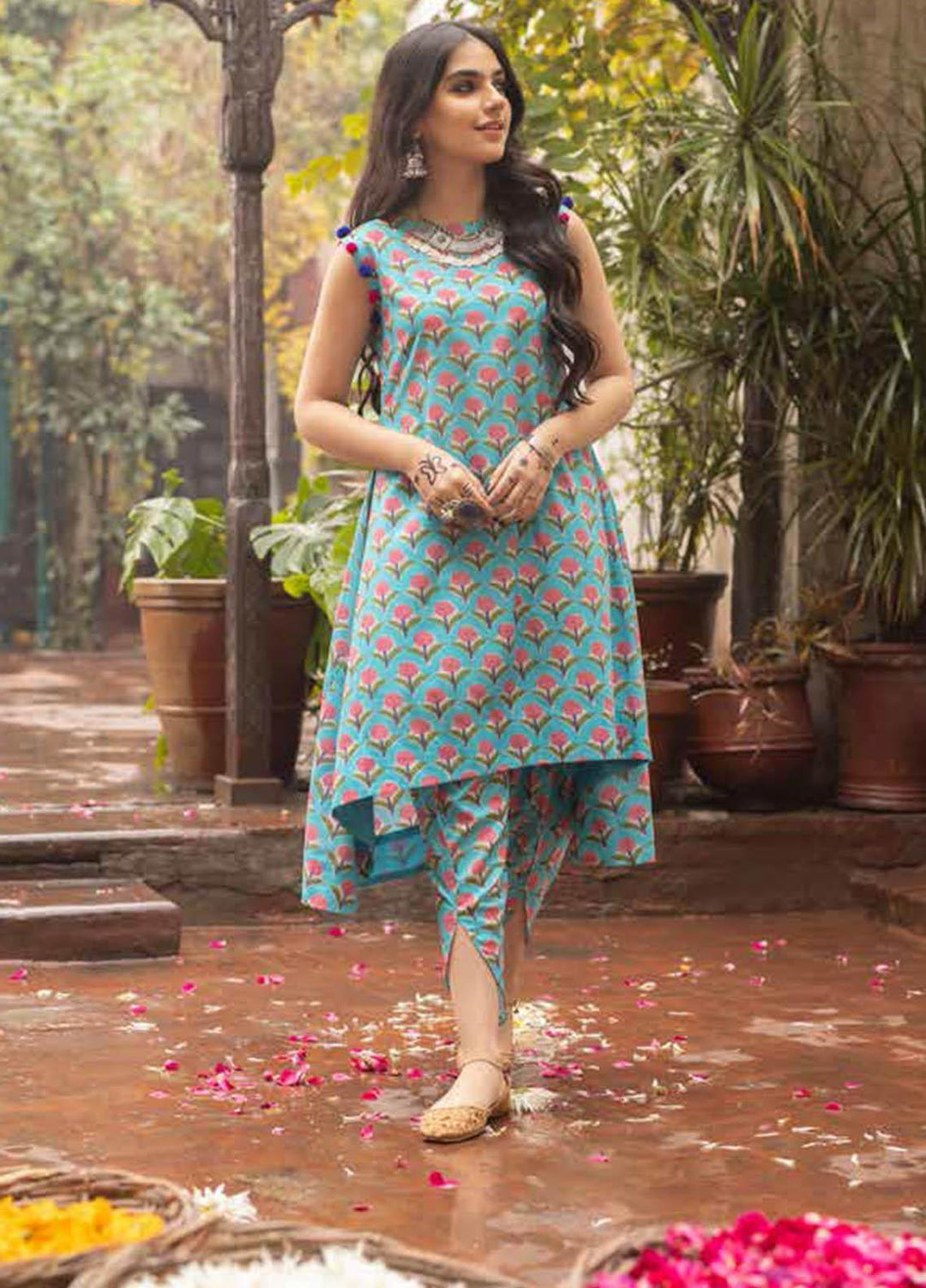 Gul Ahmed Printed Lawn Unstitched Kurties GA21VG SL 952-A - Summer Collection