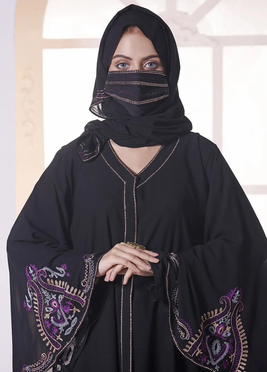 Hijab ul Ameer Pret Embroidered  Abaya Multi Embroidery Abaya