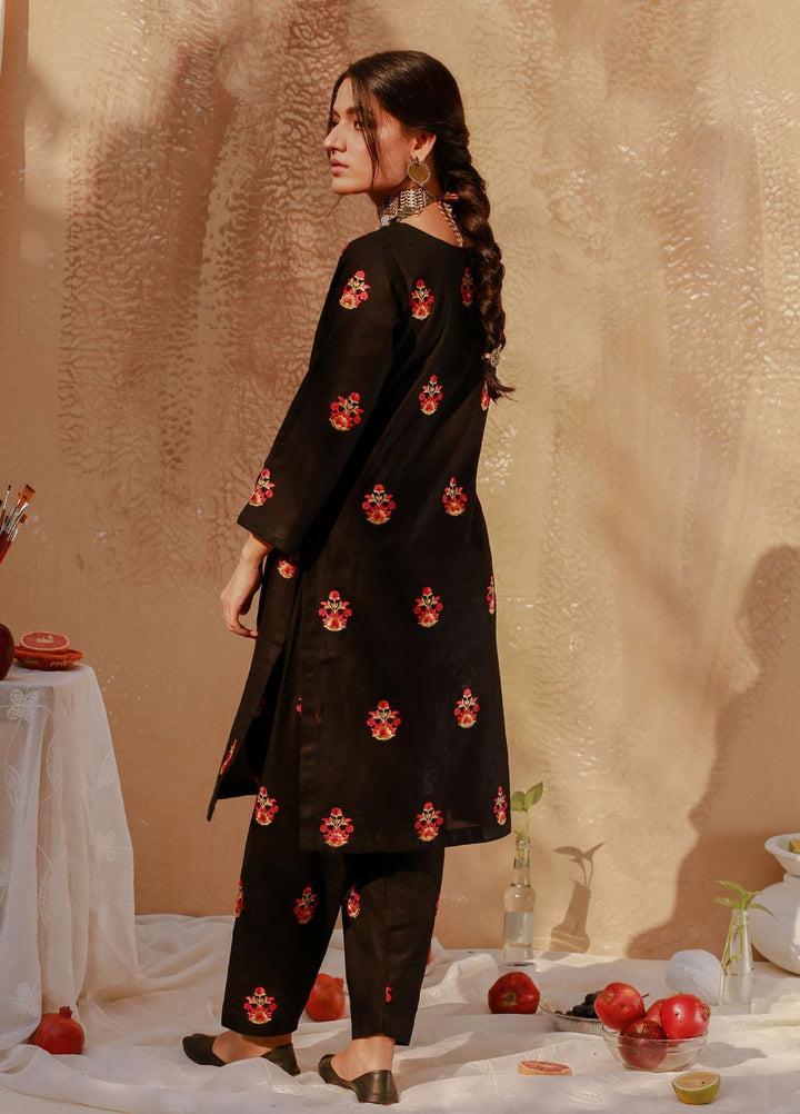 Soffio Casual Pret  Khaddar 2 Piece Suit SPK7012B