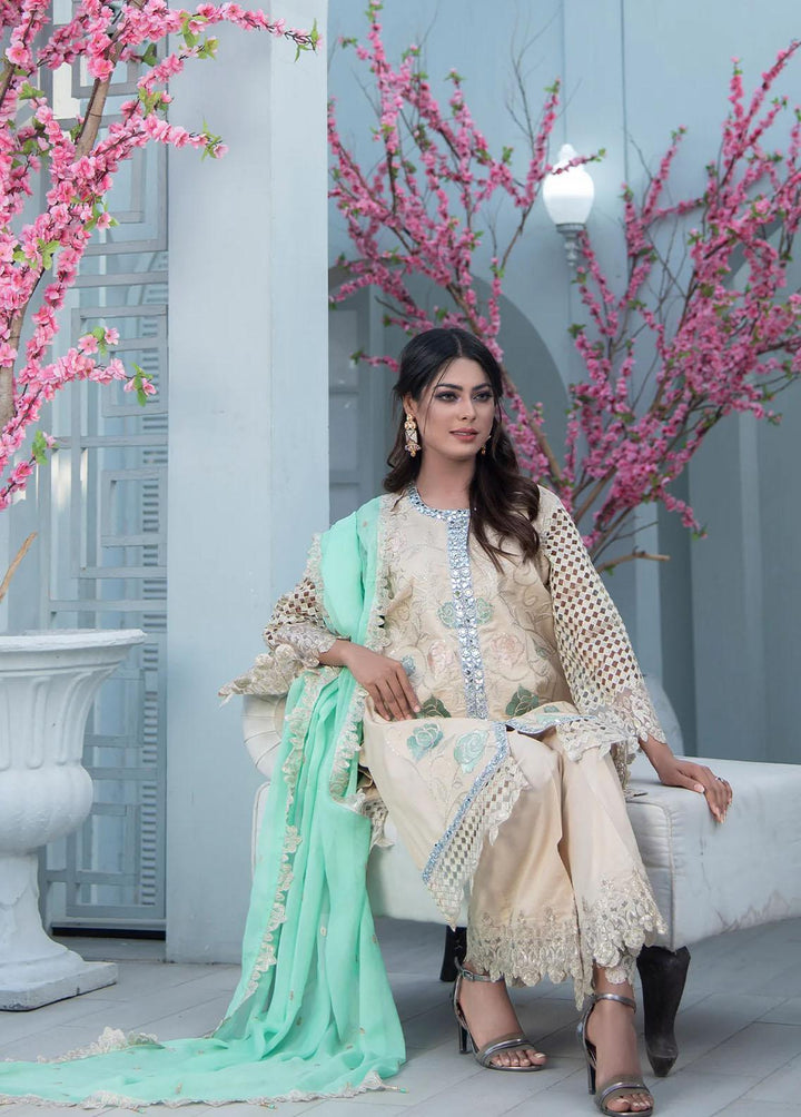 Insiya Clothing Embroidered Lawn Suits Unstitched 3 Piece INS23E 04 QARAAR - Eid Collection