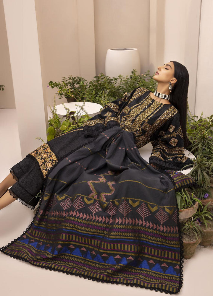 Ittehad Textiles Embroidered Cotton Karandi Suits Unstitched 3 Piece IT21FPS PRS-TASHREEH - Winter Collection