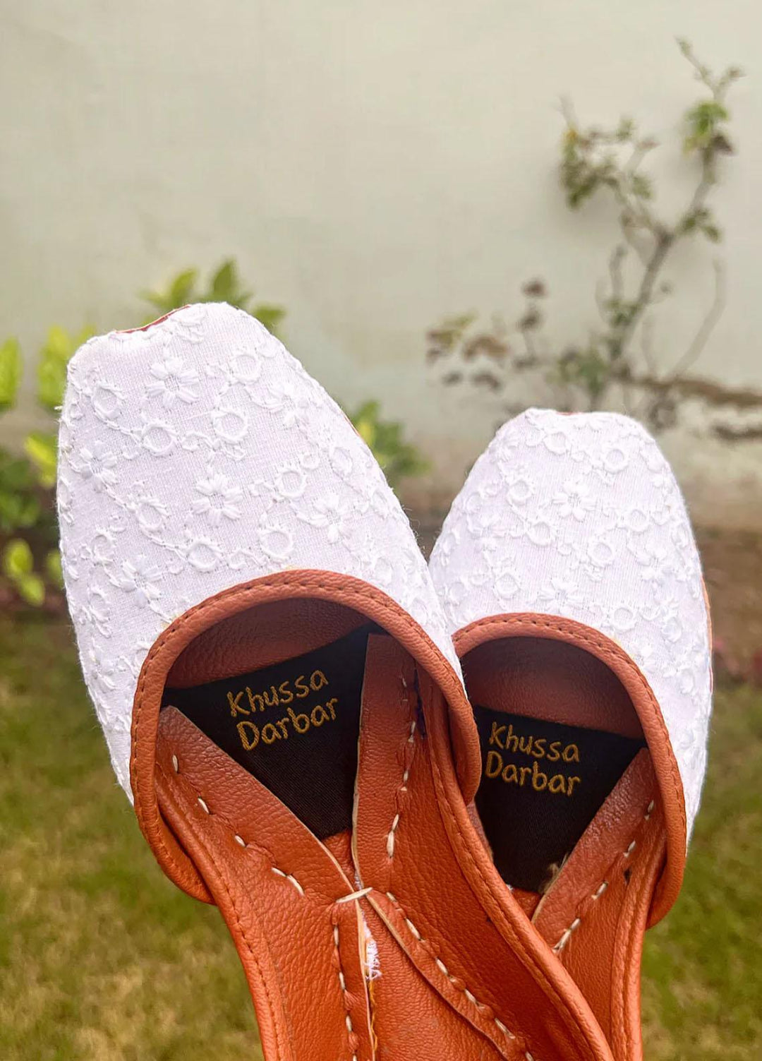 Khussa Darbar Casual Style Khussa White Chikankari (New)