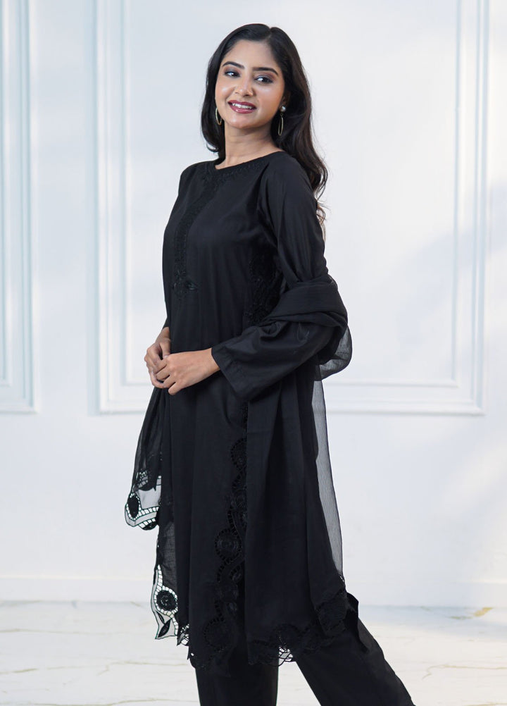 Khuwab by Kazma Pret Embroidered Cotton Lawn 3 Piece Suit Sehr