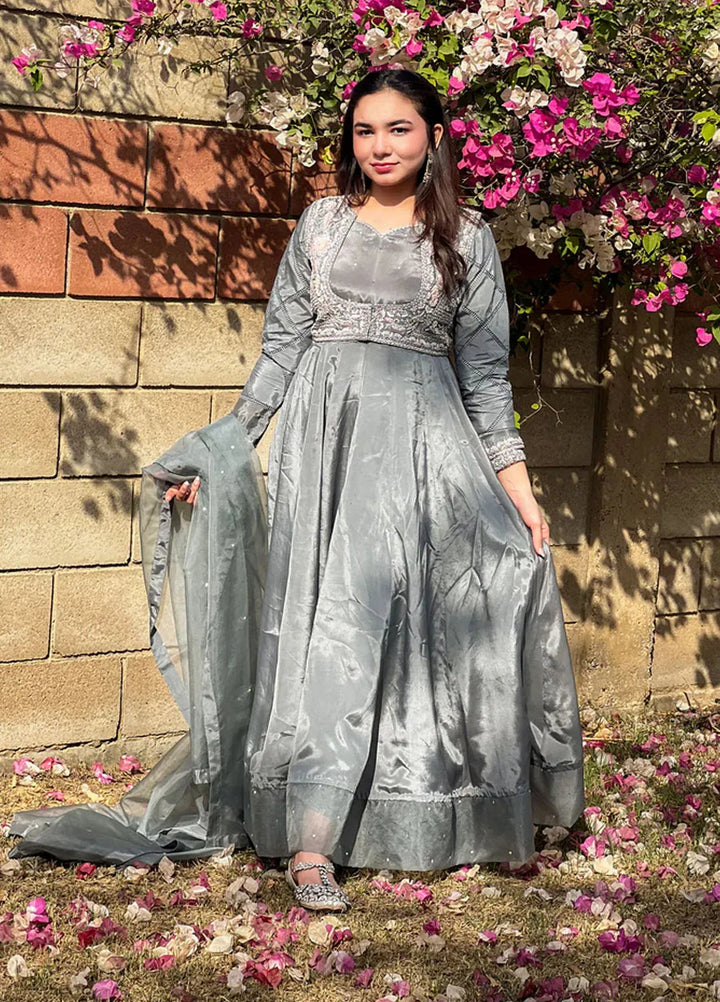 Khuwab by Kazma Pret Embroidered Korean Silk 3 Piece Suit Nooriya