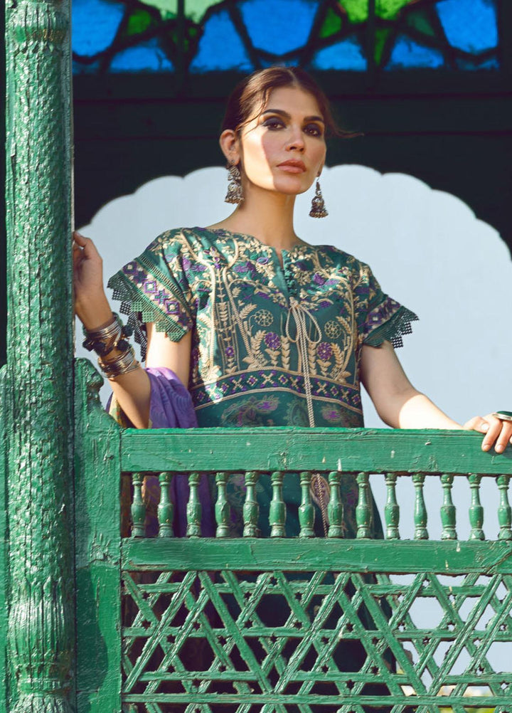 Kinaar by Shiza Hassan Embroidered Lawn Suits Unstitched 3 Piece SH21KN ZARGUL - Luxury Collection