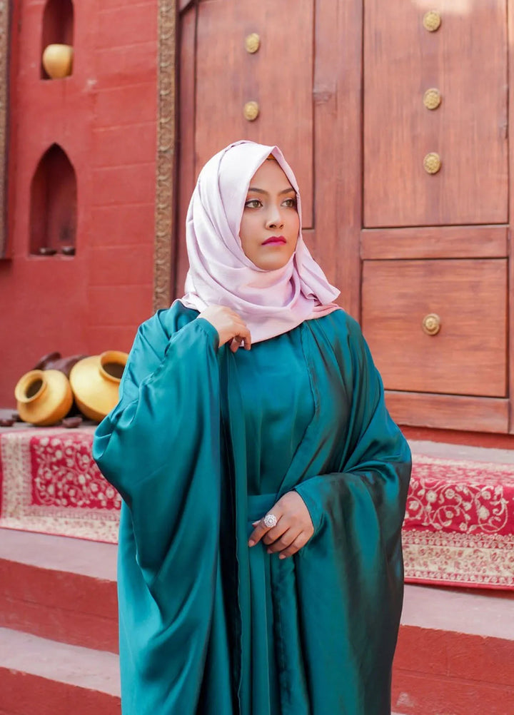 La Khilaba Pret Plain Silk Abaya Emerald Arabic