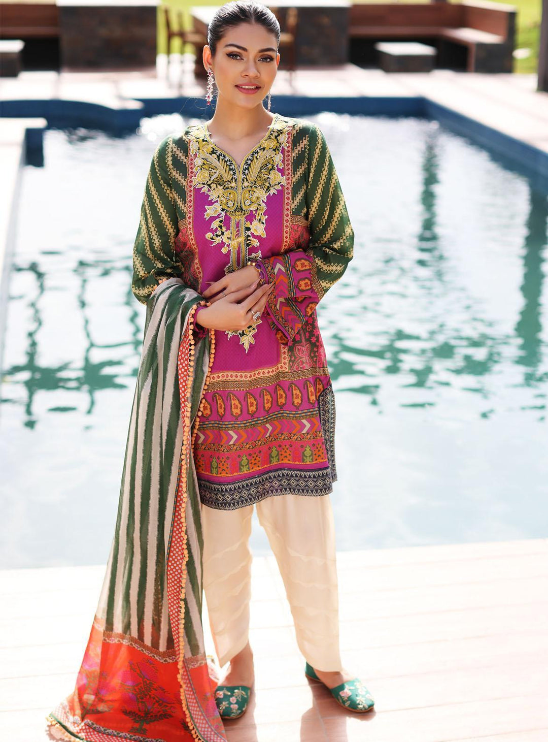 Lila By Sable Vogue Embroidered Lawn Suits Unstitched 2 Piece SV22L SAL-02-A - Summer Collection