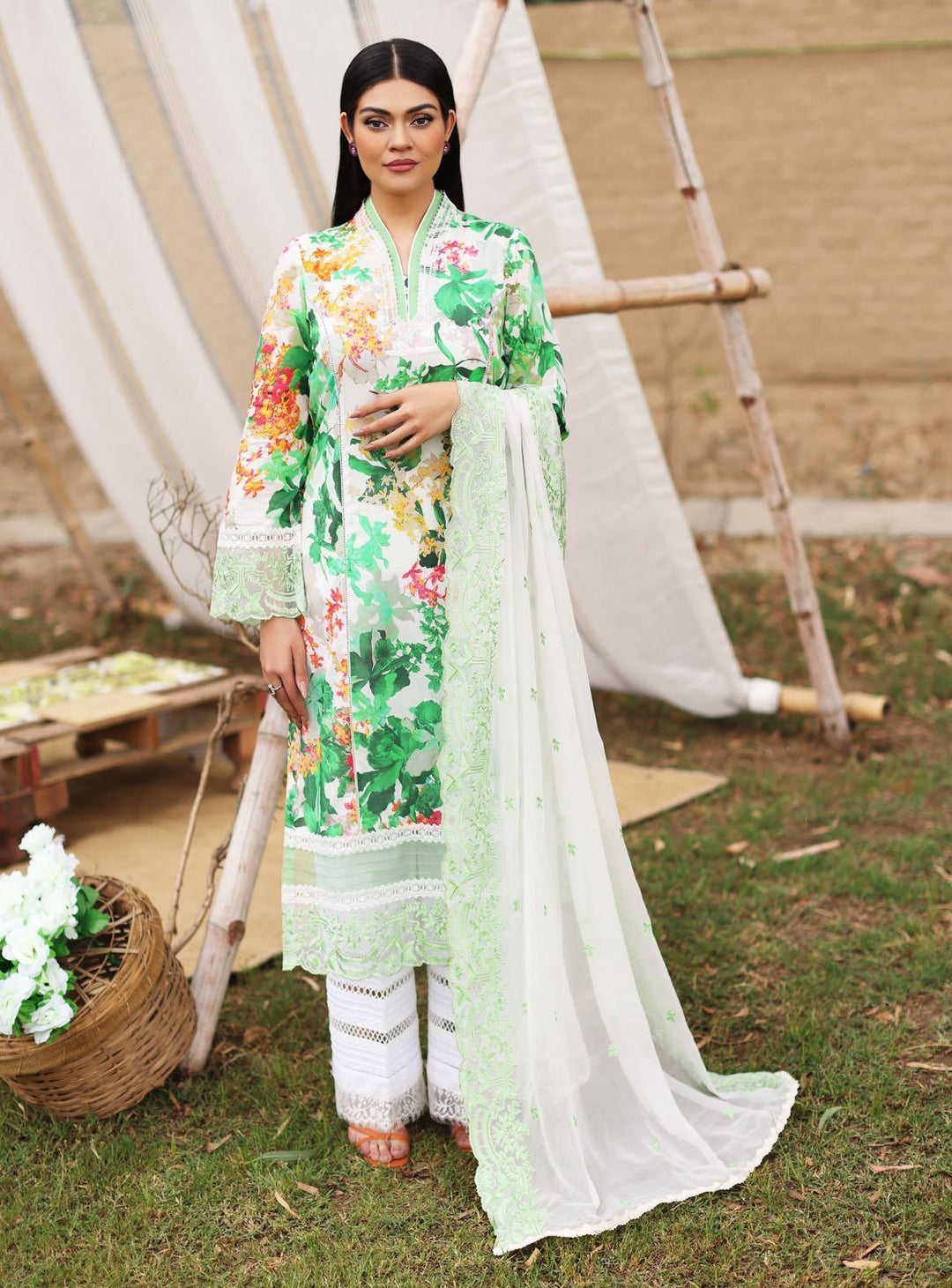 Lila By Sable Vogue Embroidered Lawn Suits Unstitched 2 Piece SV22L SAL-05-A - Summer Collection