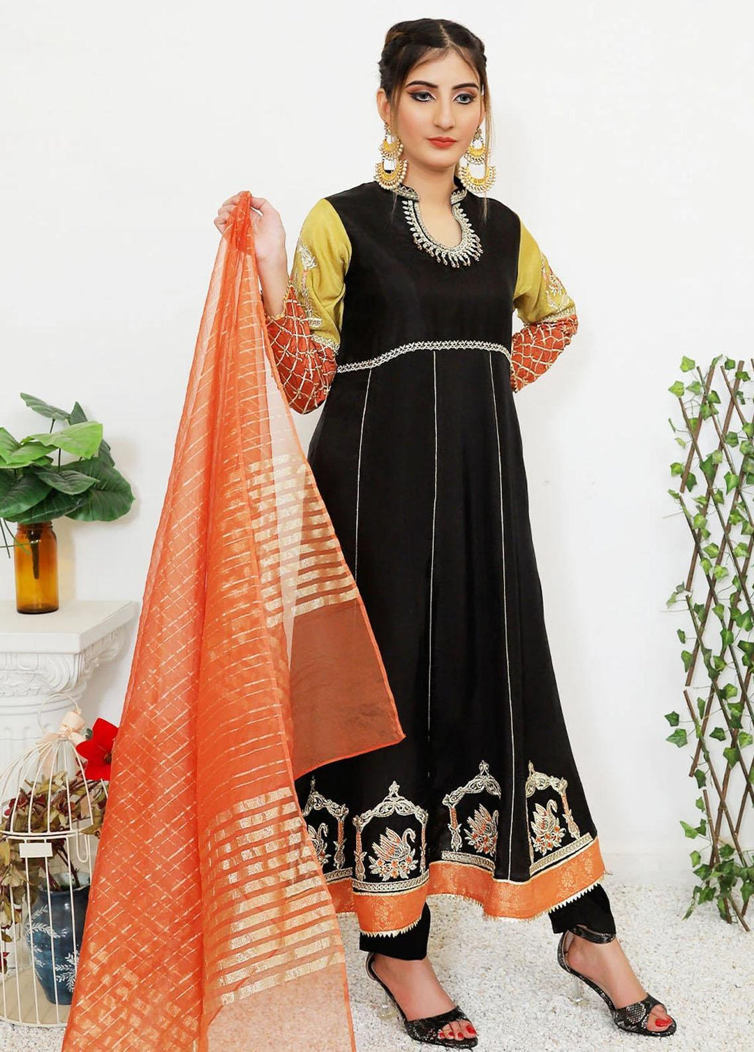 Madame Pret Embroidered Cotton 3 Piece MDM21P 2351