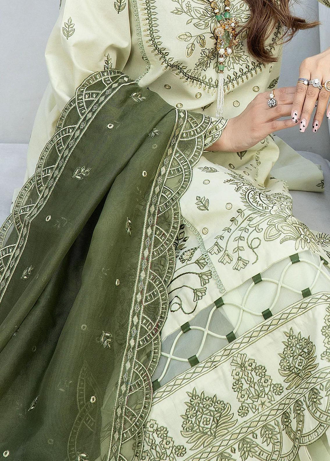 Mohagni Embroidered Lawn Suits Unstitched 3 Piece AM-08 - Summer Collection