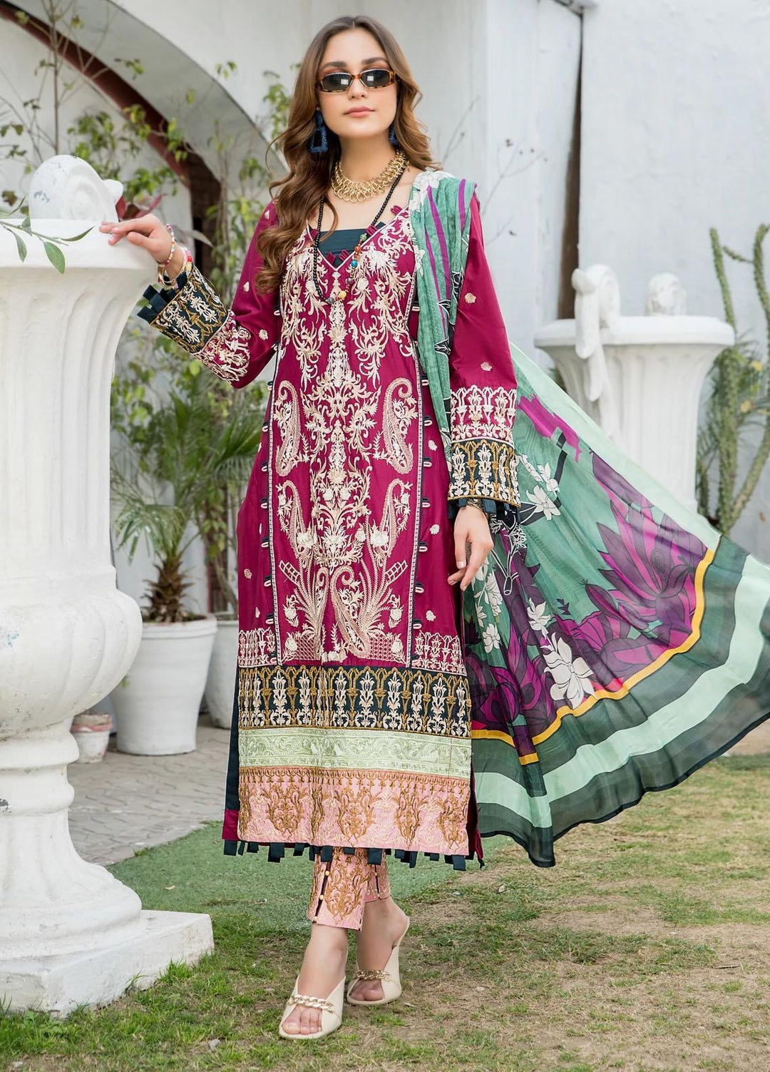 Naayas Luxury Pret Lawn Shirt Maebella Mauve