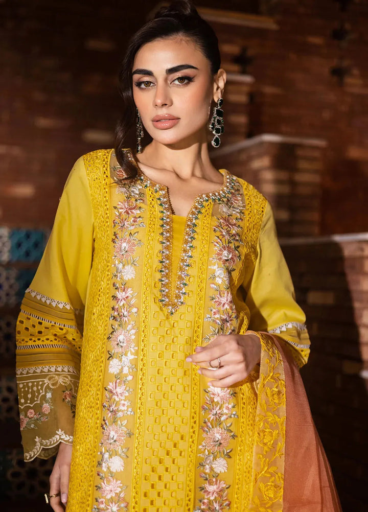 Naya by Imrozia Premium Pret Embroidered Lawn 3 Piece Suit SP-52 Waniya