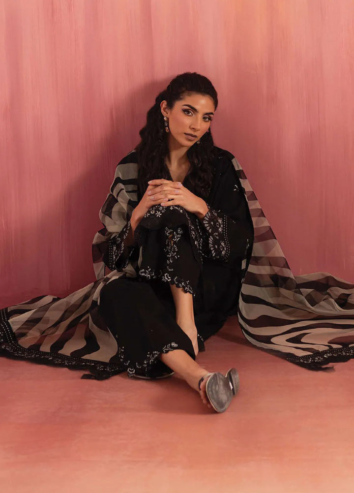 Nayaab by Seran Embroidered Lawn Suits Unstitched 3 Piece SRN25NE D-07 Zora - Festive Collection