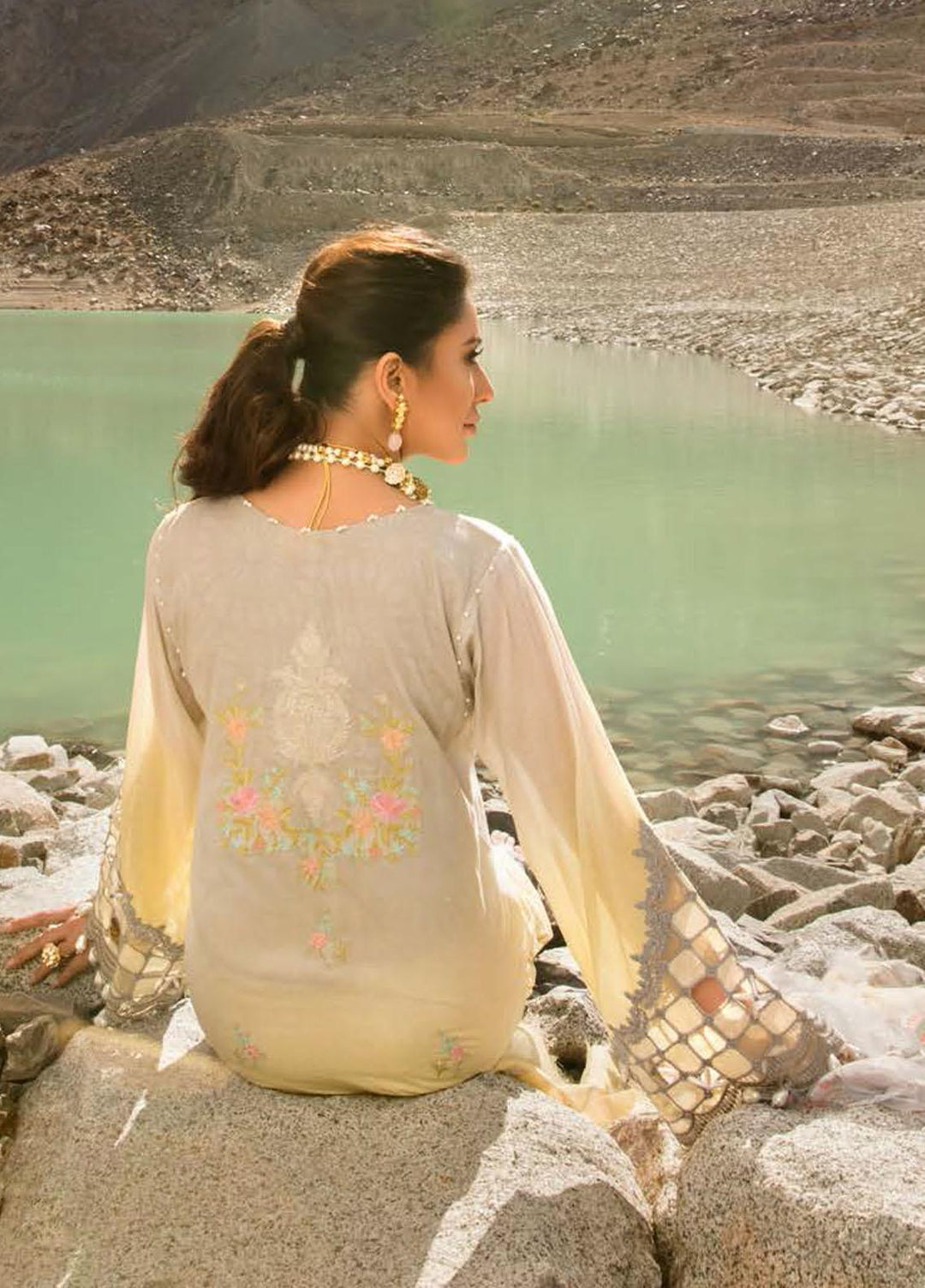 Nisa Hussain Embroidered Lawn Suits Unstitched 3 Piece NSH21L 08 OMBRE MELLOW - Luxury Collection