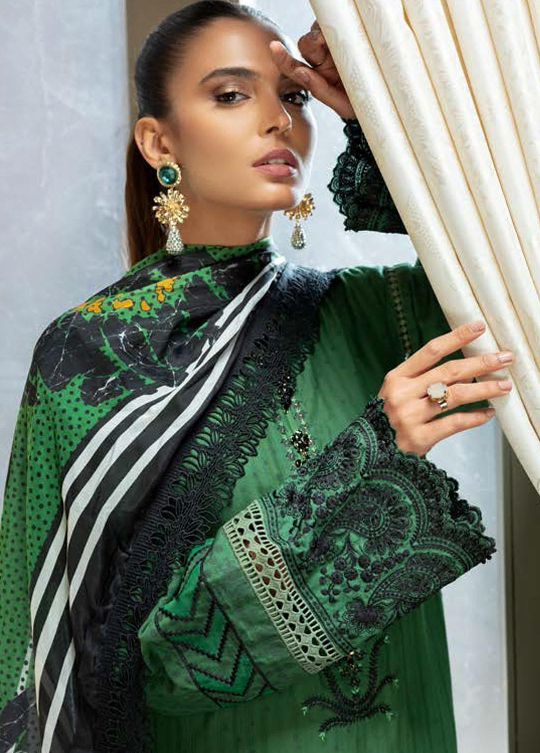Nisa Hussain Embroidered Lawn Suits Unstitched 3 Piece NSH22SS LF-NHl 010 - Spring / Summer Collection