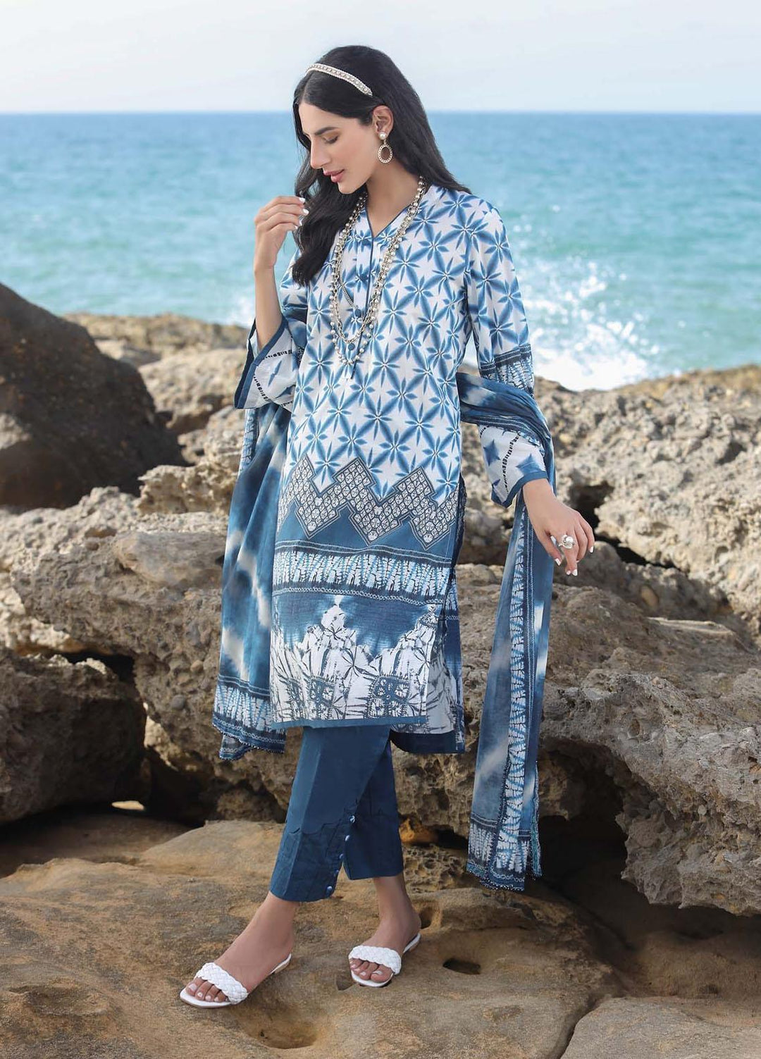 Sahar Printed Lawn Suits Unstitched 3 Piece SHR22NS SL-SS-DP-001-A - Summer Collection