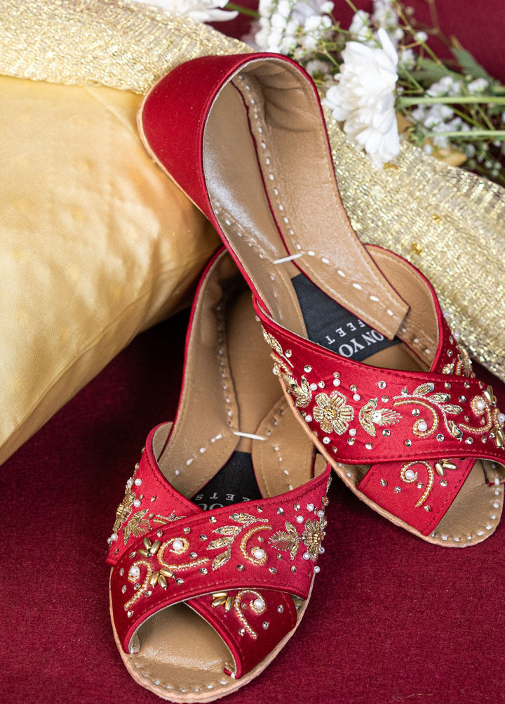 On Your Feets Embroidery Women Peshawari Khussa EPK1001 Royal Red