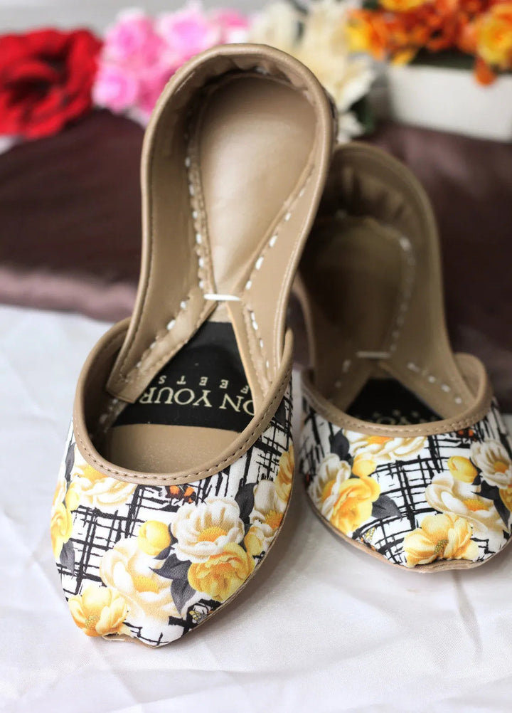 On Your Feets Women Khussa Motivana