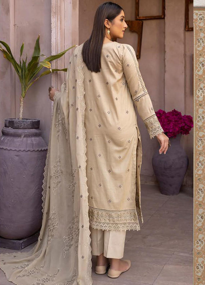Pehnawa By Aalaya Embroidered Lawn Suits Unstitched 3 Piece ALY23P D-03 - Summer Collection