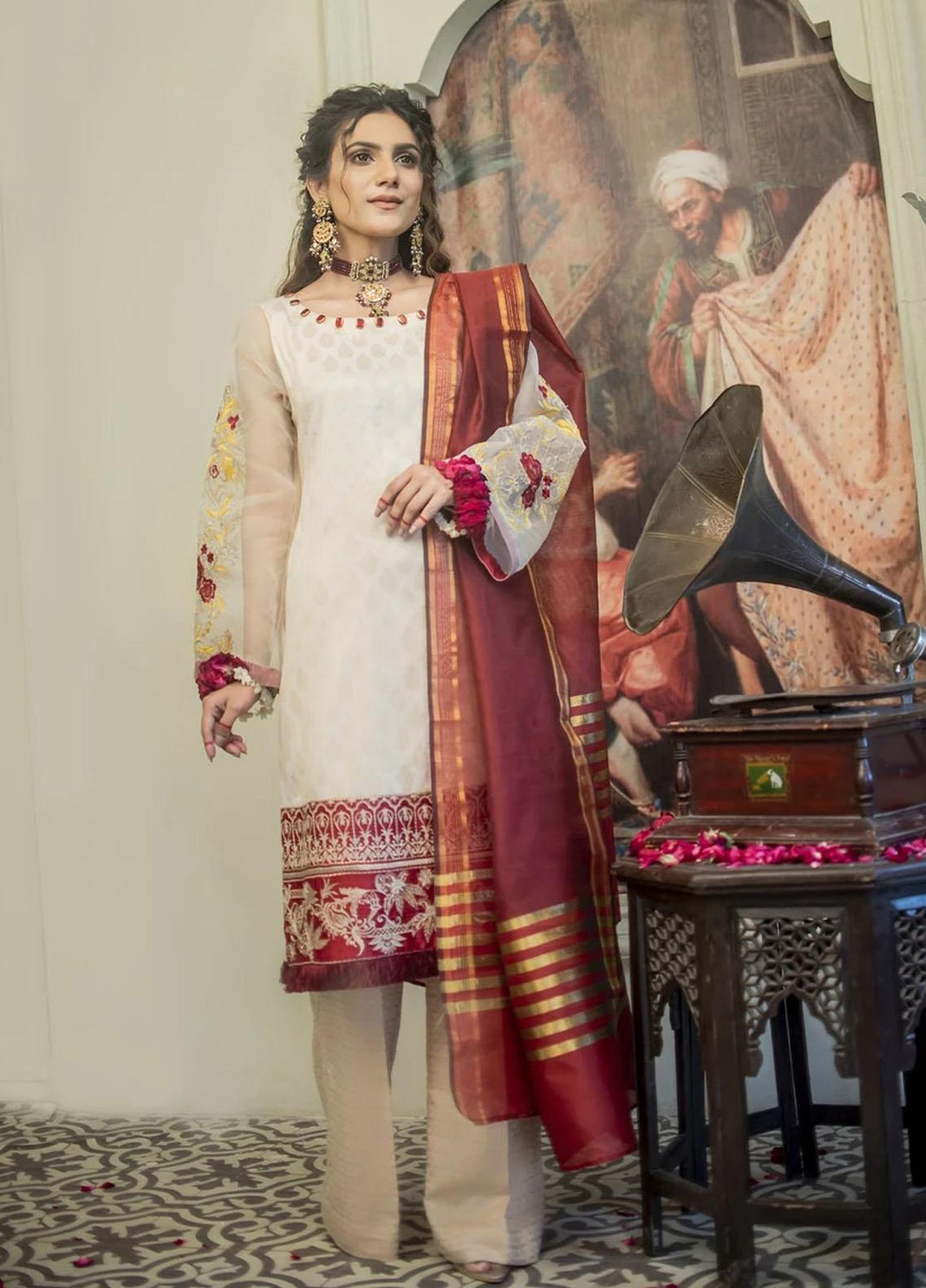 Nuriyaa Luxury Pret Embroidered Jacquard 3 Piece NR21RY Husn-e-Khas
