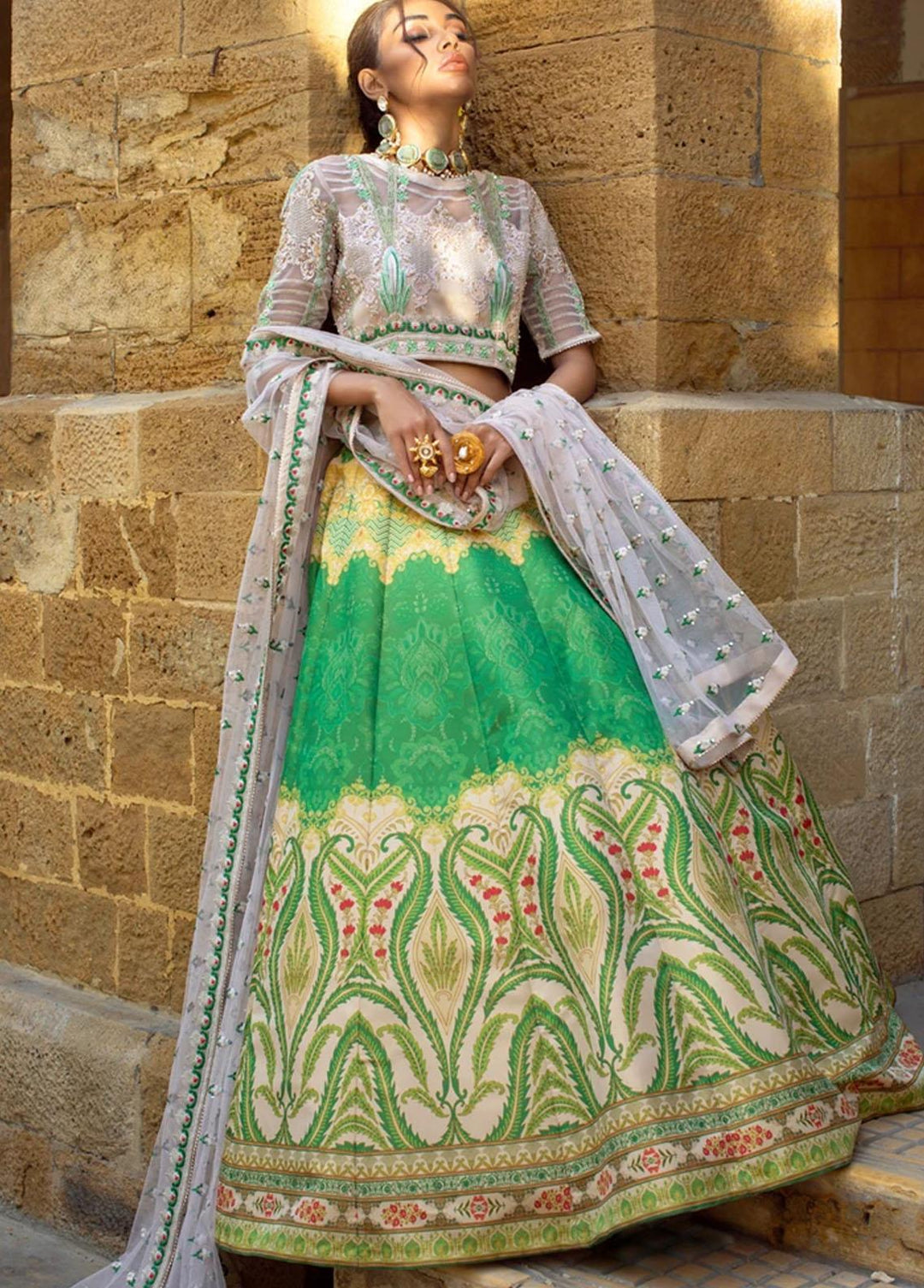 Threads & Motifs Pret Luxury Net 2 Piece THM21RS 7015