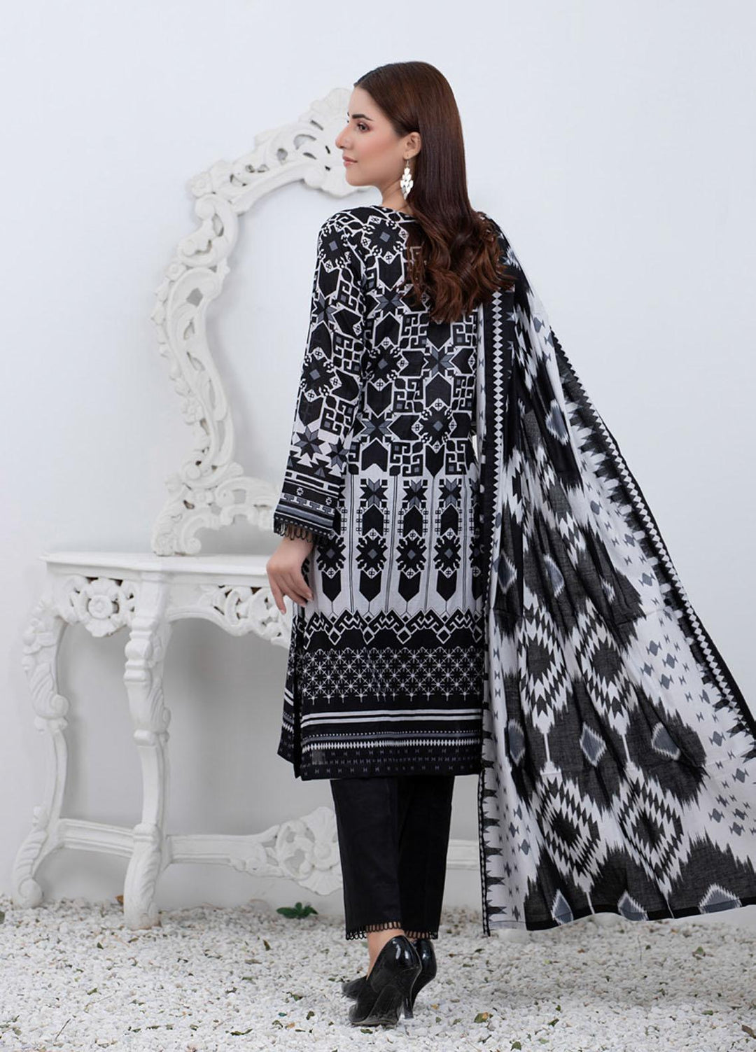 Rangreza By ZS Textiles Printed Lawn Suits Unstitched 3 Piece ZS21BW 01 - Black & White Collection