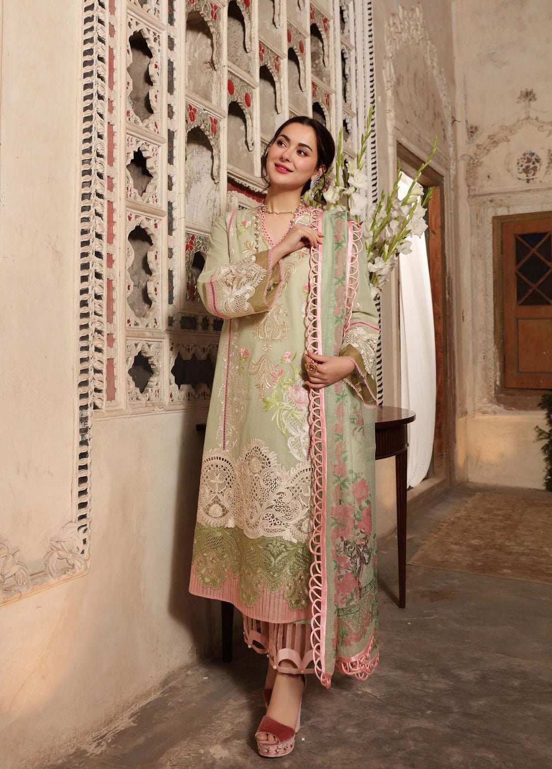 Sable Vogue Ready to Wear  Lawn 3 Piece Dress SV22PLL SL-09 AYDIN